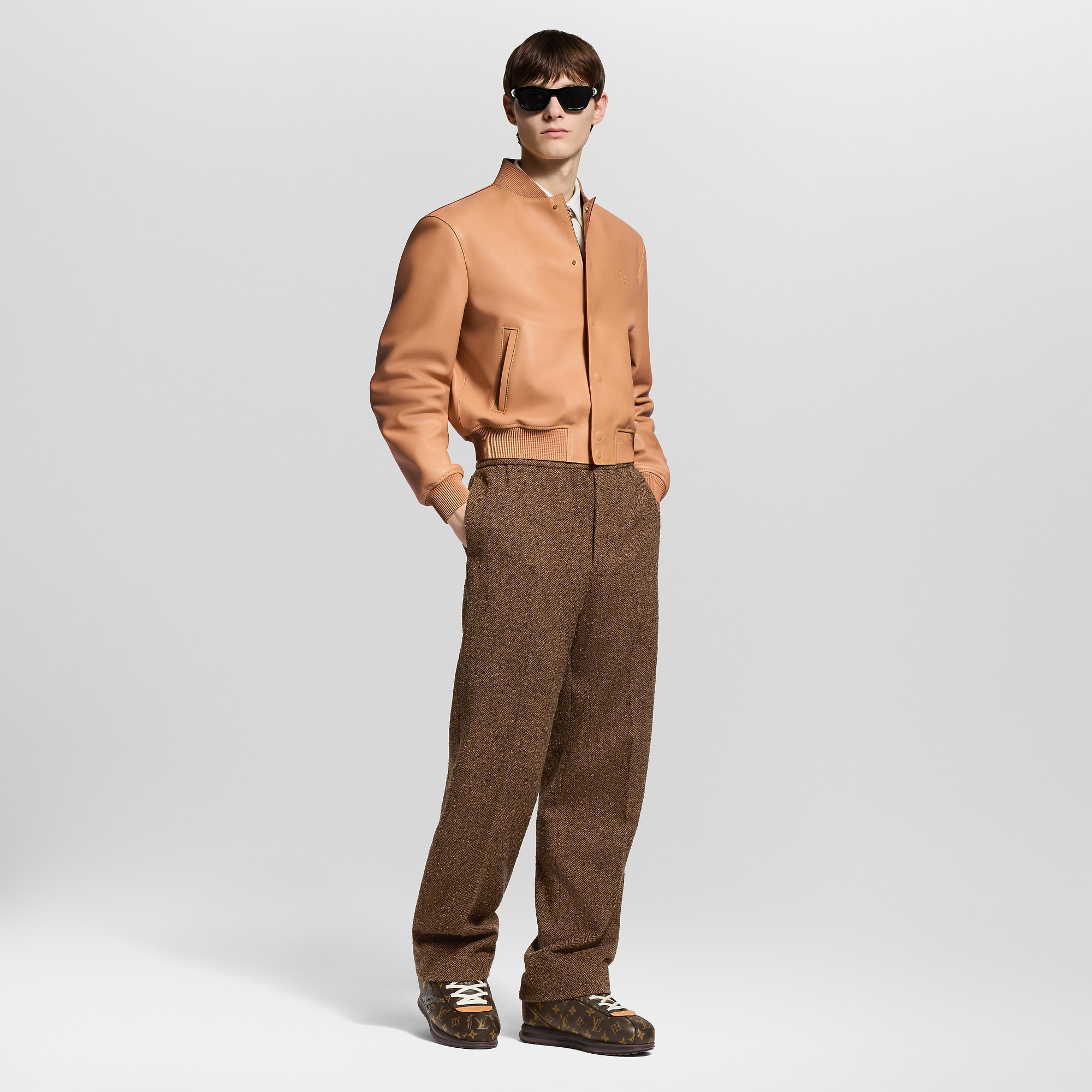 LV バターソフト スニーカー