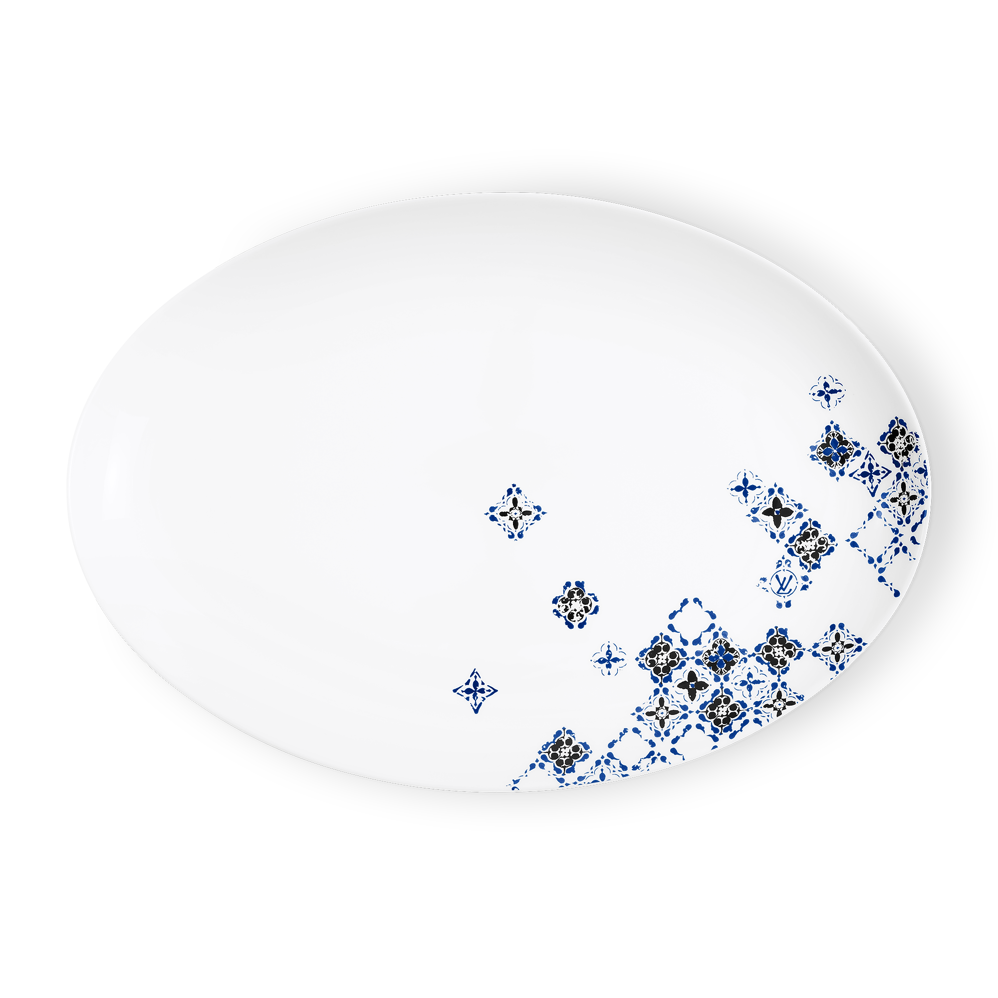 Oval Plate LV By The Pool