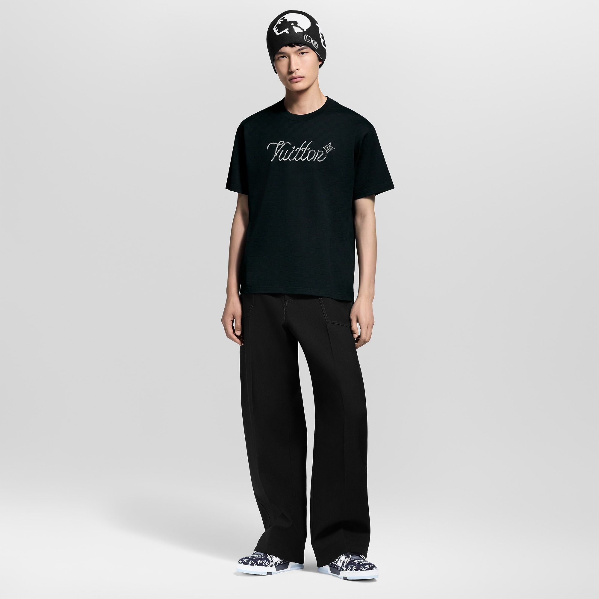 シグネチャー エンベリッシュド Tシャツ