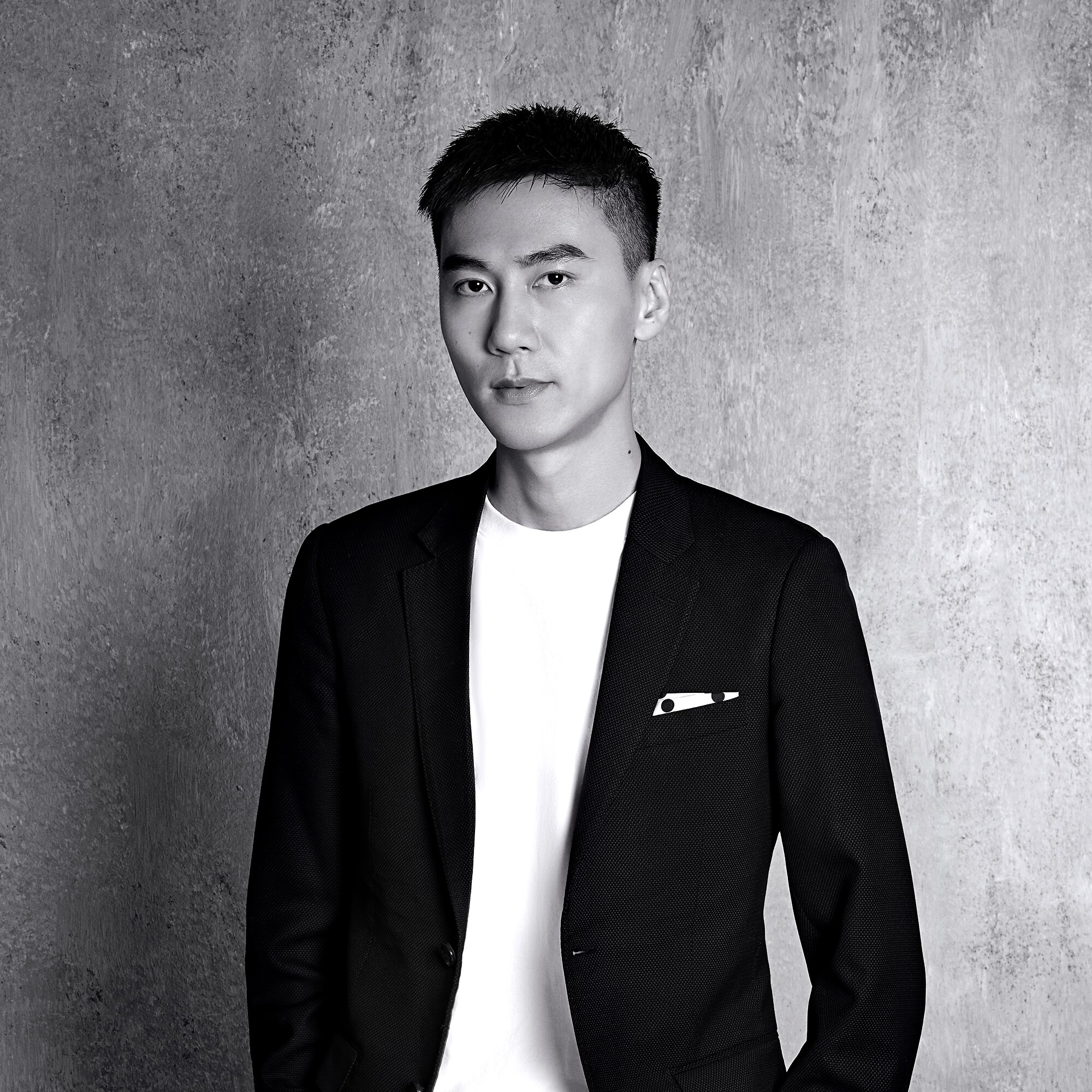 Signature Sofa Indoor by Frank Chou - 画像 (2)